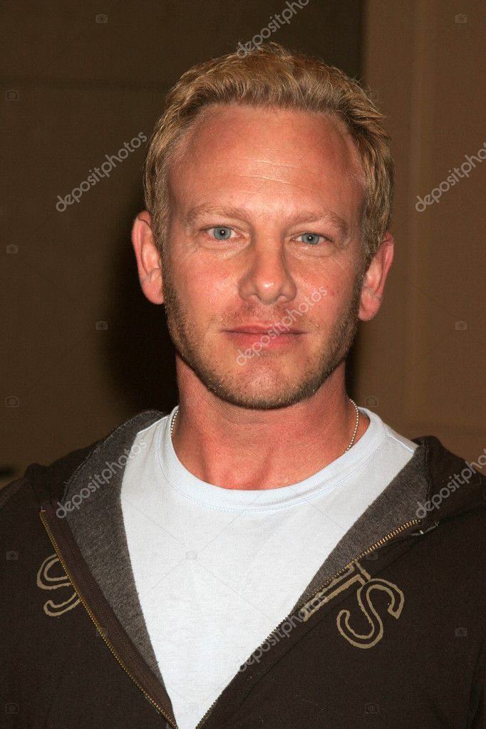 Ian Ziering at the "Beverly Hills 90210" and "Melrose Place" First Season DVD Launch. Beverly Hilton Hotel, Beverly Hills, CA. 11-03-06