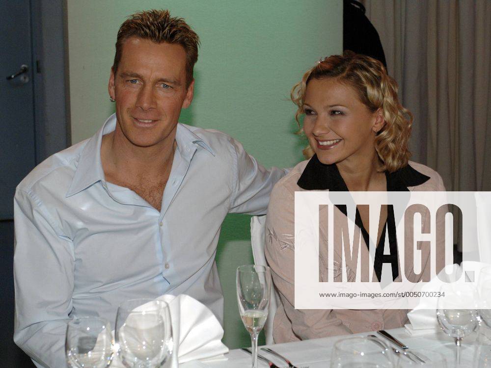 Big-Brother-Jürgen und Moderatorin Alida Kurras (beide GER) anlässlich eines Pressetermins im 9live-Studio in Ismaning bei München
