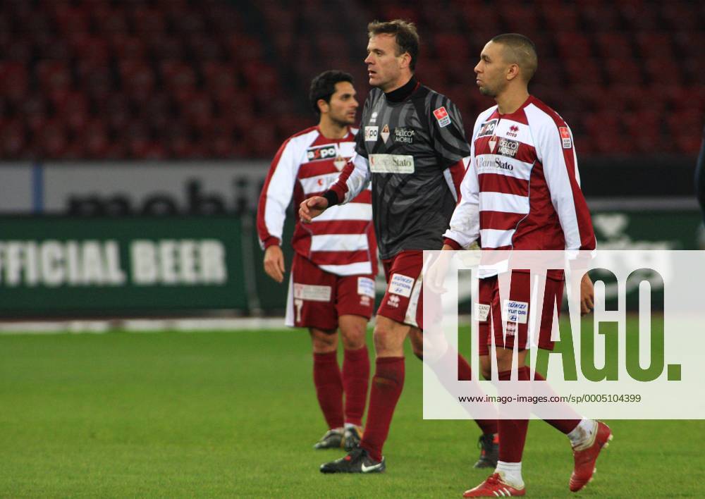 Fussball Super League Grasshopper Club Zürich - AC Bellinzona 7:0 vl. Angelo Raso , Ildefonso Lima , Yacine Hima (Bellinzona)
