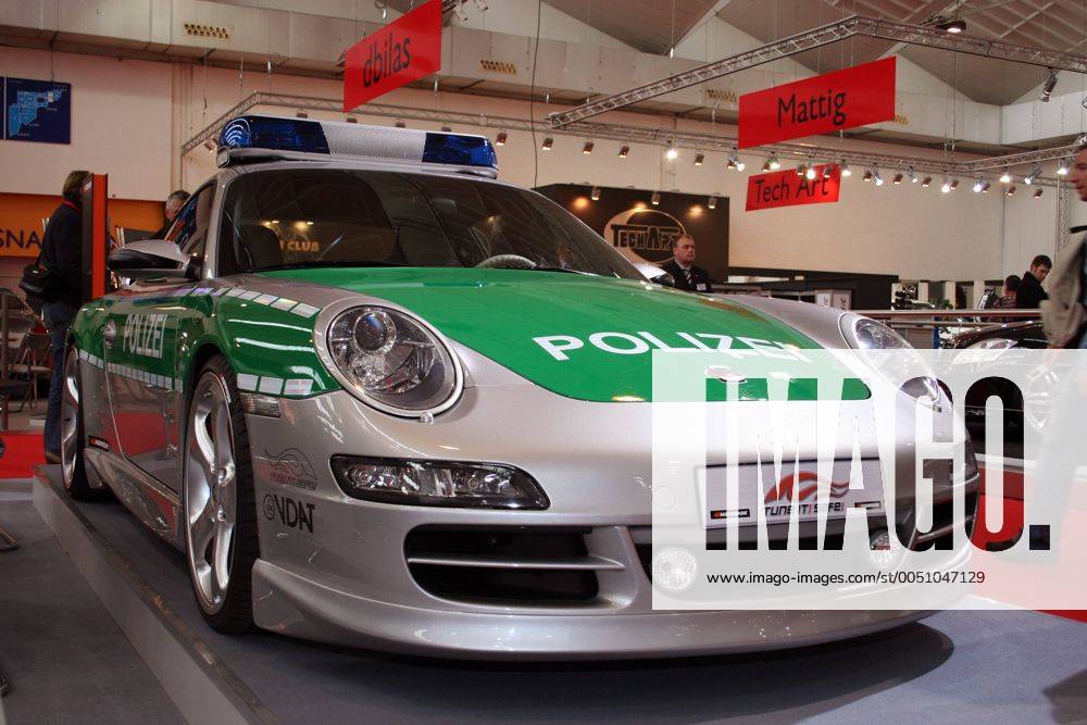Polizei Porsche 911 - 997 - Carrera. Im Rahmen der Sicherheitskampagne - Tune it Safe - der Firma TechArt auf der Motor Show Essen 2005
