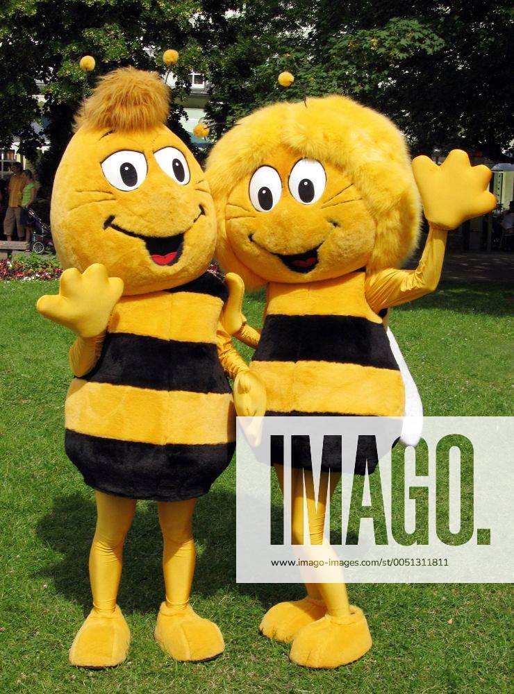 Biene Maja und Willie anlässlich der Roadshow 2006 auf einem Kinderfest in Erfurt