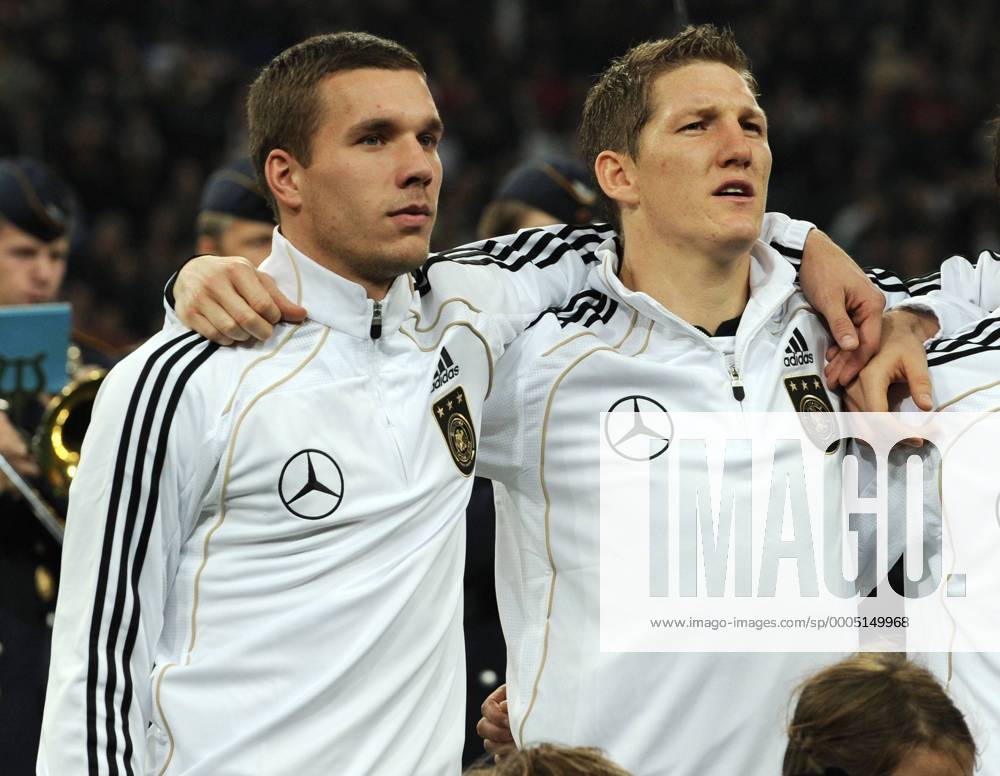 Fussball Länderspiel, Testspiel, DEUTSCHLAND - ELFENBEINKÜSTE 2-2, Lukas Podolski (Deutschland), links, und Bastian Schweinsteiger (Deutschland)