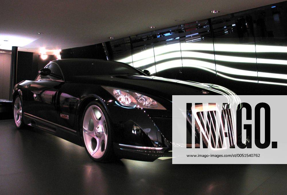 Conceptcar Maybach Exelero von Fulda-Reifen auf der IAA 2005 in Frankfurt am Main