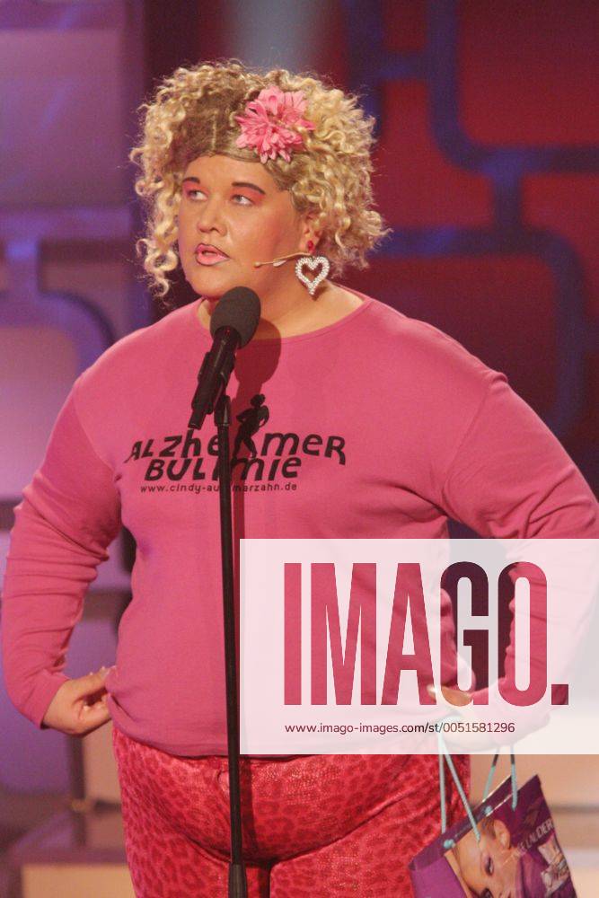 Comedian Cindy aus Marzahn (GER) anlässlich der Sat1-Fernsehshow - Wer zuletzt lacht...! - in Berlin