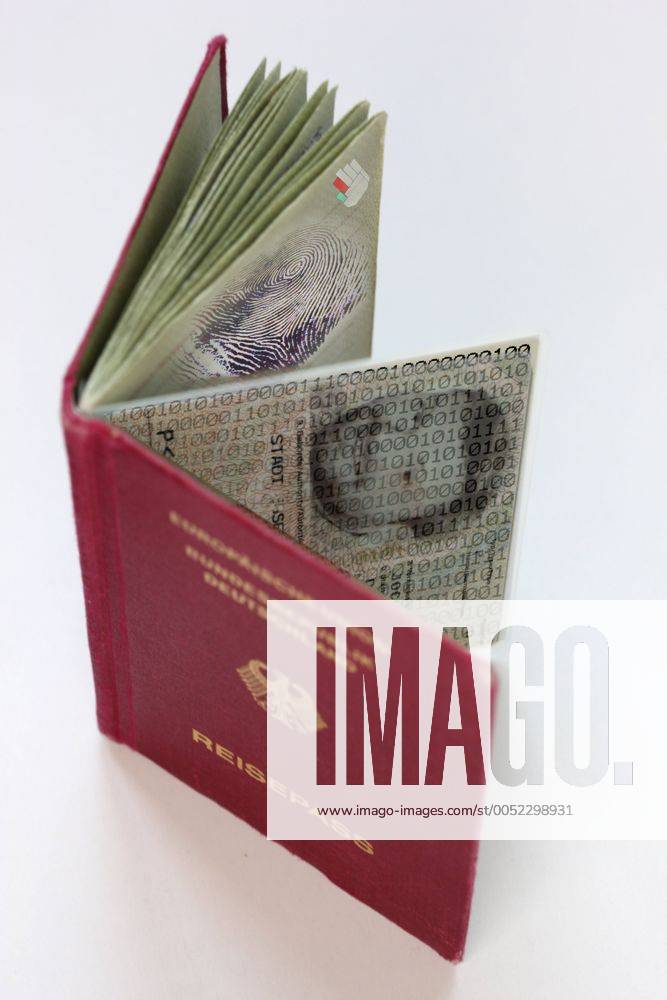 Reisepass der Bundesrepublik Deutschland mit Fingerabdruck