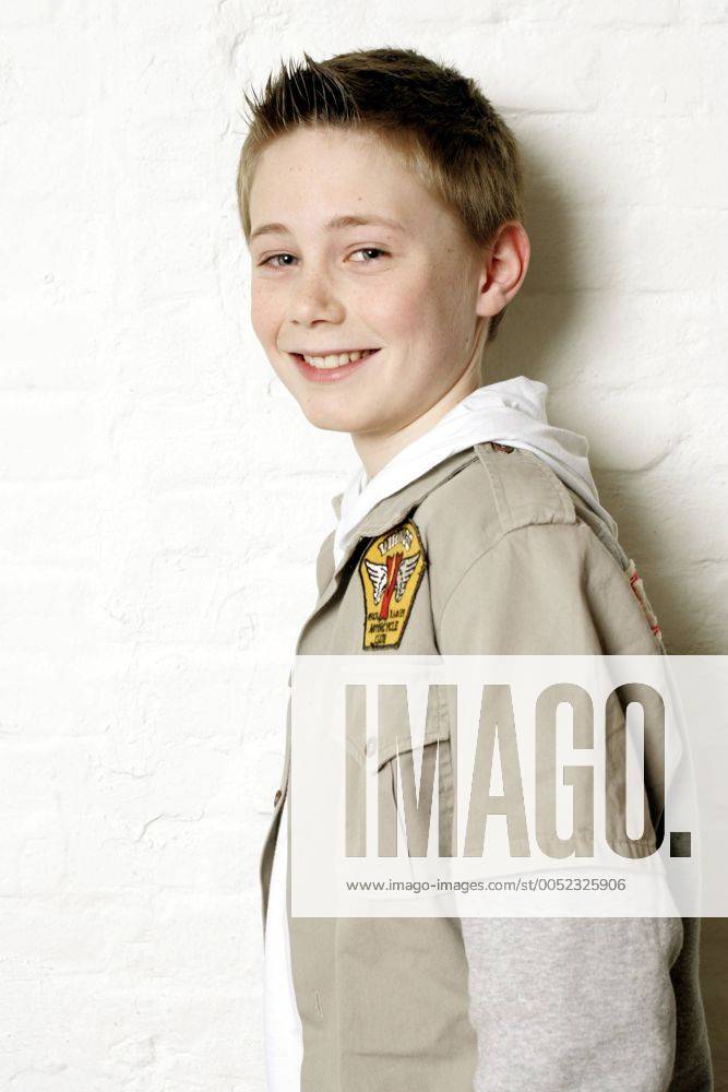 Schauspieler Moritz Glaser anlässlich eines Fotoshootings zur TV-Serie - Die Pfefferkörner - in Hamburg