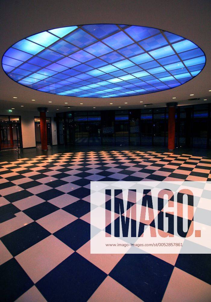 Leeres Foyer im Estrel Convention Center in Berlin