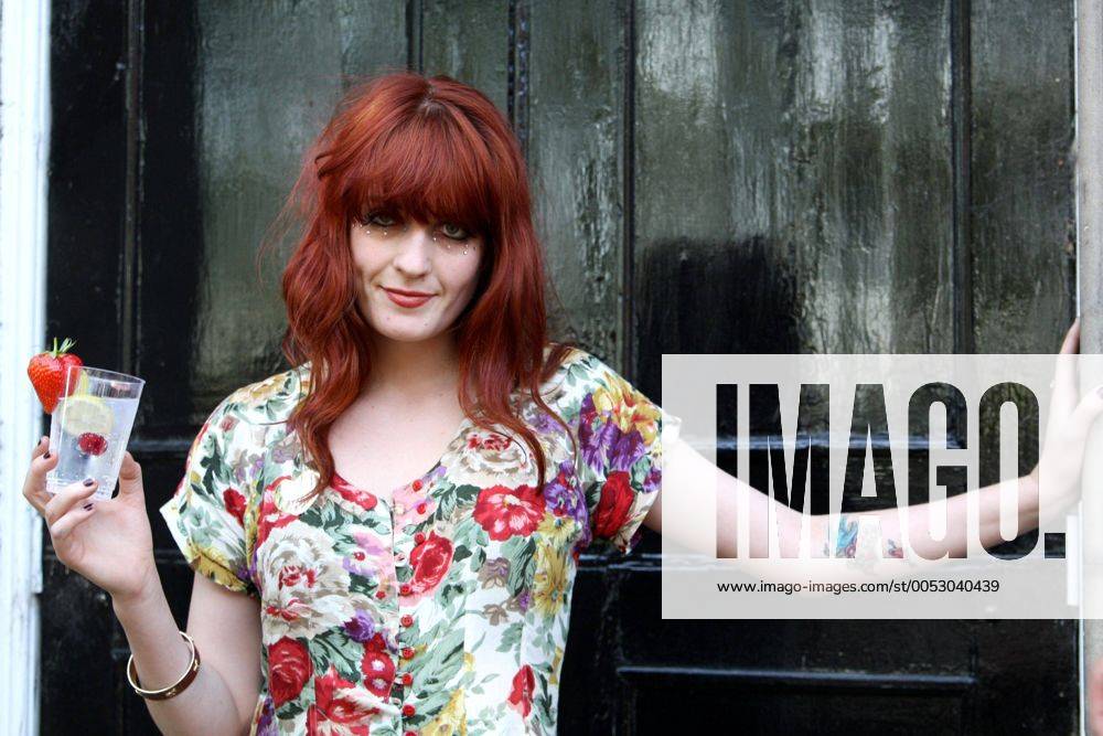 Sängerin Florence Welch (Florence and the Machine) in Salford (Manchester) (GRAY28650)