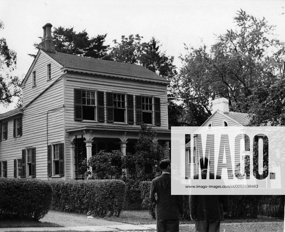 Sep 15, 1950; Princeton, NJ, USA; Professor ALBERT EINSTEIN living a quiet and peaceful life at Princeton. Albert Einstein aka Yousuf Karsh Albert Einstein (March 14, 1879 Ð April 18, 1955) was a German theoretical physicist regarded as the greatest scientist of the 20th century. He proposed the theory of relativity and made contributions to the development of quantum mechanics, statistical mechanics, and cosmology. He was awarded the 1921 Nobel Prize for Physics for his explanation of the photoelectric effect and for his services to Theoretical Physics. After his general theory of relativity was formulated in 1915. Princeton USA - ZUMAk09