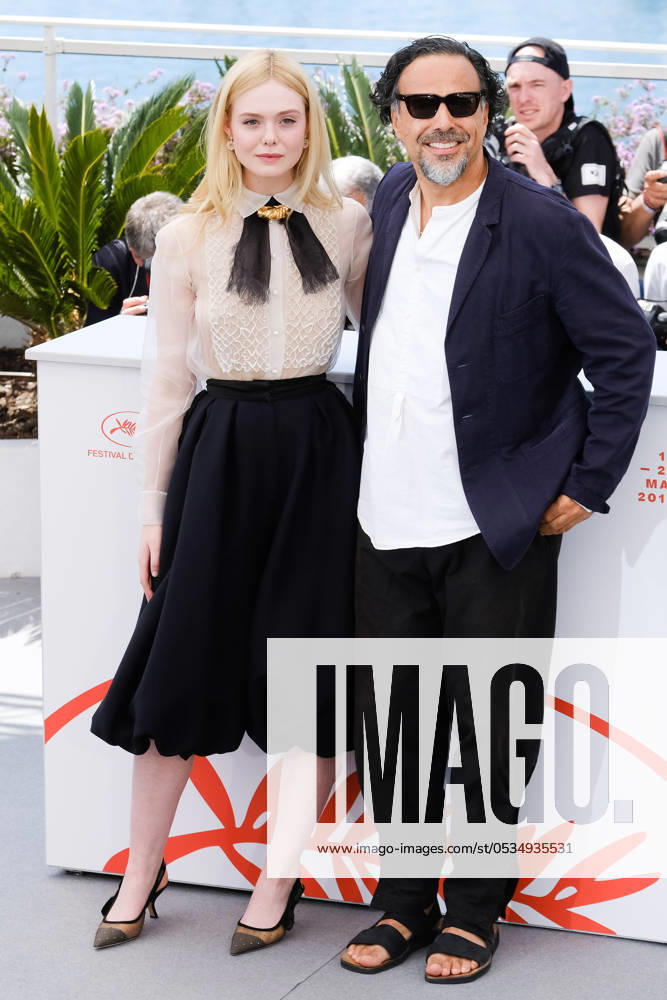 Alejandro Gonzalez Inarritu and Elle Fanning poses at a photocall for The Official Jury on Tuesday 14 May 2019 at the 72nd Festival de Cannes Alejandro Gonzalez Inarritu and Elle Fanning poses at a photocall for The Official Jury on Tuesday 14 May 2019 at the 72nd Festival de Cannes, Palais des Festivals, Cannes. Alejandro Gonzalez Inarritu , President of the Jury, Elle Fanning, Jury member. LFI Avalon. All usages must be credited Julie Edwards LFI Avalon. Picture by Julie Edwards LFI Avalon. All usages must be credited Julie Edwards LFI Avalon.,