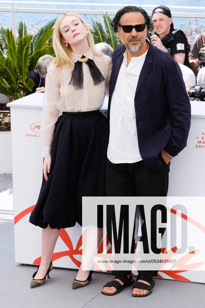 Alejandro Gonzalez Inarritu and Elle Fanning poses at a photocall for The Official Jury on Tuesday 14 May 2019 at the 72nd Festival de Cannes Alejandro Gonzalez Inarritu and Elle Fanning poses at a photocall for The Official Jury on Tuesday 14 May 2019 at the 72nd Festival de Cannes, Palais des Festivals, Cannes. Alejandro Gonzalez Inarritu , President of the Jury, Elle Fanning, Jury member. LFI Avalon. All usages must be credited Julie Edwards LFI Avalon. Picture by Julie Edwards LFI Avalon. All usages must be credited Julie Edwards LFI Avalon.,