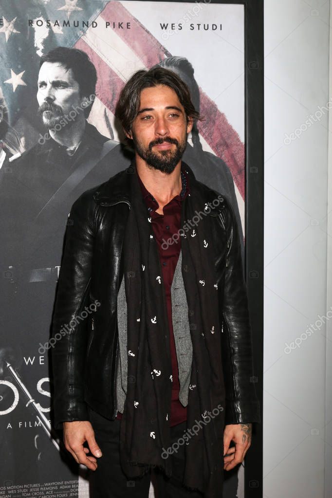 LOS ANGELES - DEC 14: Ryan Bingham at the "Hostiles" Premiere at Samuel Goldwyn Theater, The Academy of Motion Picture Arts and Sciences on December 14, 2017 in Beverly Hills, CA
