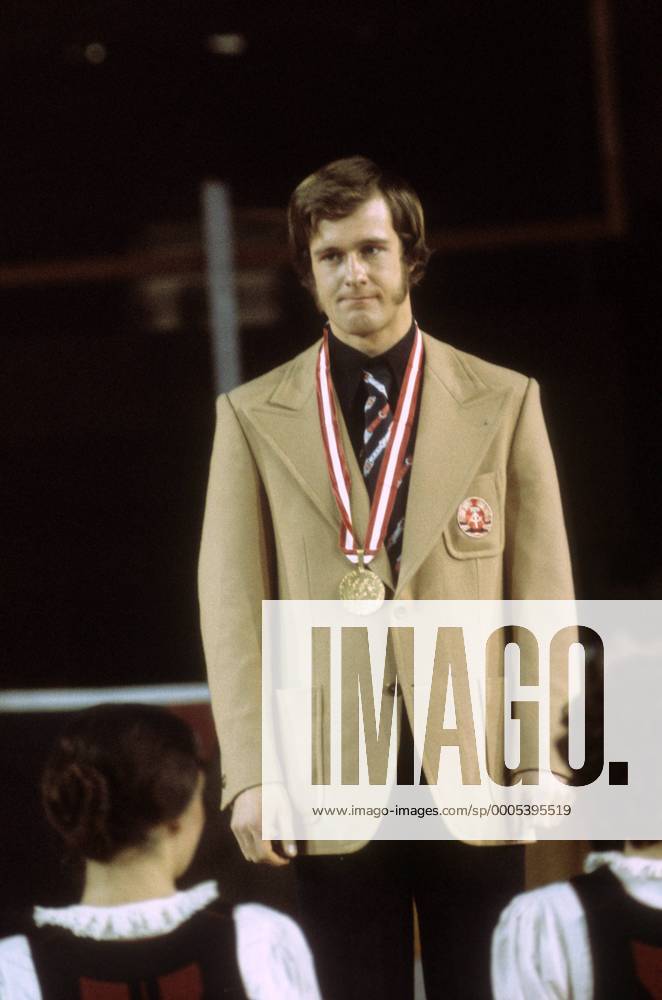 Ulrich Wehling (DDR), Olympiasieger 1976 in Innsbruck Nordische Kombination OS Winter Herren Olympische Spiele Innsbruck 1976, Winterspiele, Ski Nordisch, Skisport, Langlauf Einzelbild Innsbruck