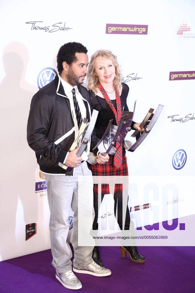 Ich und Ich , Adel Tawil und Annette Humpe bei der Verleihung vom Musikpreis Echo in Berlin am 24.03.2011 Echo Verleihung 2011