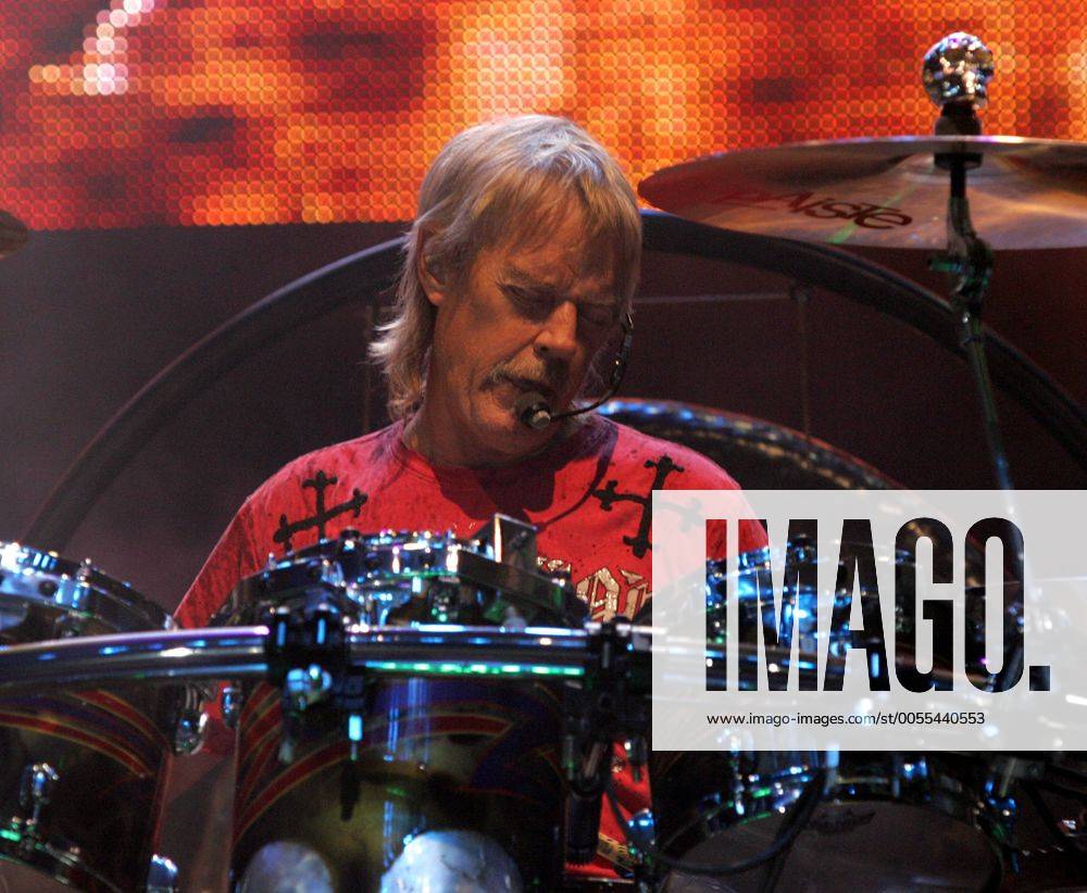 Frank Beard with ZZ Top performs in concert at the Seminole Hard Rock Hotel and Casino in Hollywood, Florida on June 8, 2011. MIA2011060817