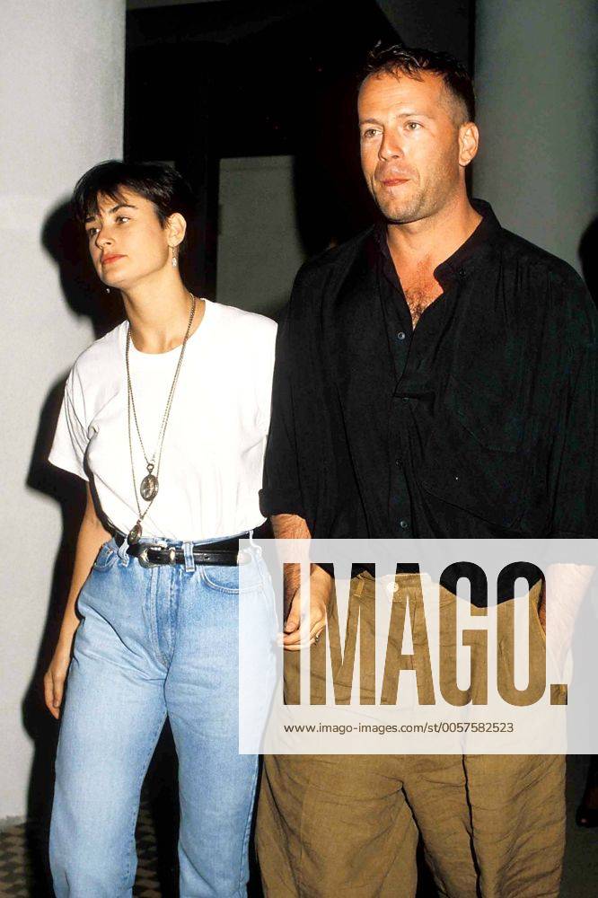 Hollywood, California, U.S. - BRUCE WILLIS AND DEMI MOORE. Hollywood U.S. - ZUMAr82