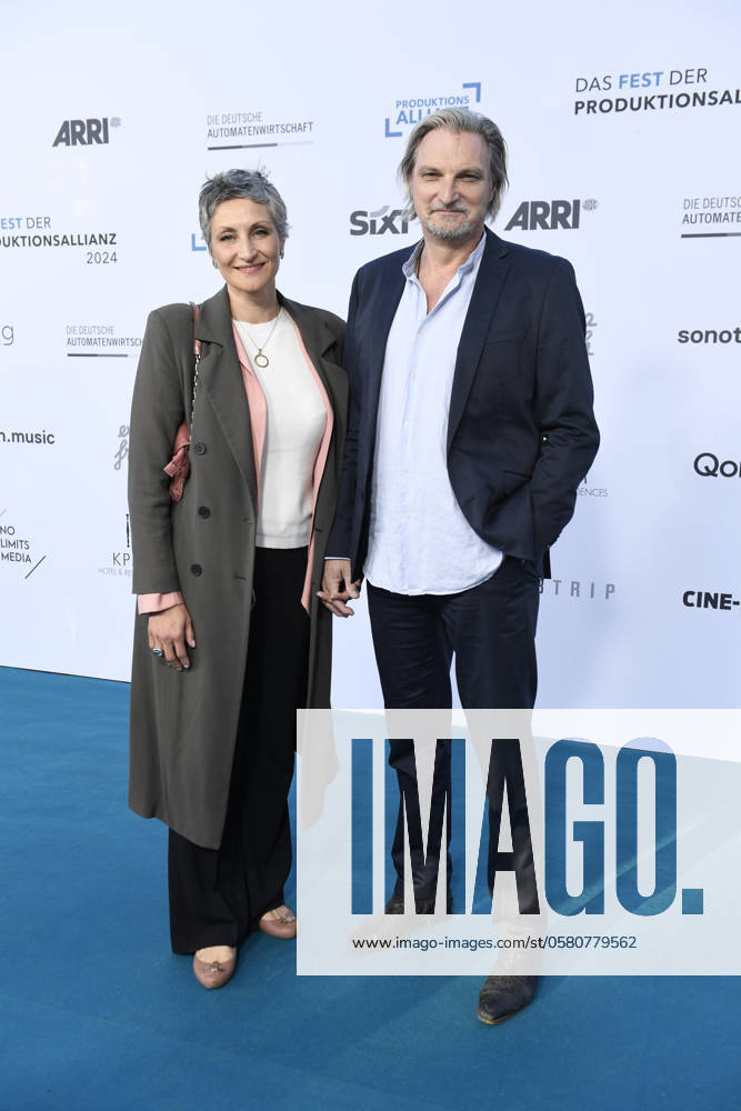 Stefan Jürgens und Boriana Rosenmüller bei dem FEST DER PRODUKTIONSALLIANZ in Berlin 13.06.2024