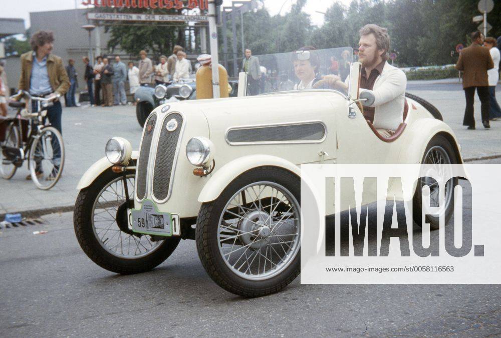 Oldtimer GER, Berlin,ca 1979, Oldtimer Parade, BMW