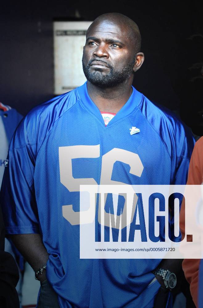 Lawrence Taylor LAWRENCE TAYLOR AT GIANTS STADIUM NYpixsxPicturePerfect