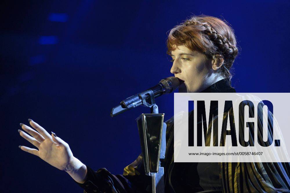 FLORENCE AND THE MACHINE (Florence Leontine Mary Welch) live im Zenith, München 22.11.2012