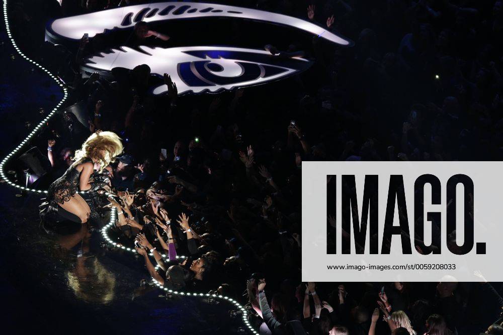 NEW ORLEANS, Beyonce bei der Half Time Show waehrend dem Super Bowl 2013 NFL Championship Spiel San Francisco 49 ERS gegen Baltimore Ravens im Mercedes Benz Superdome in New Orleans, Louisiana, USA. +++HARDT+++