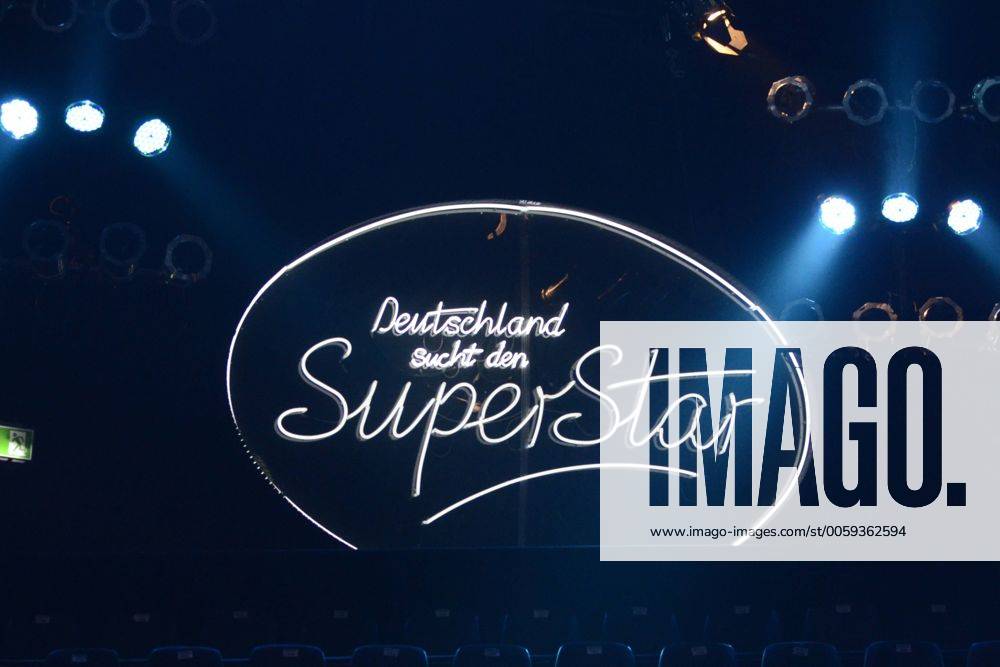 DSDS-Logo 1. Live-Show der 10. Staffel der RTL-Castingshow Deutschland sucht den Superstar DSDS 2013 aus den MMC-Studios im Coloneum. Köln, 16.03.2013 Foto:xP.xMertensx xFuturexImage