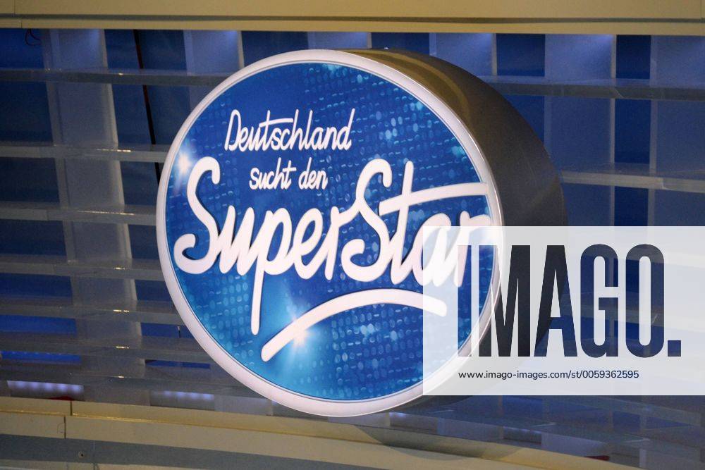 DSDS-Logo 1. Live-Show der 10. Staffel der RTL-Castingshow Deutschland sucht den Superstar DSDS 2013 aus den MMC-Studios im Coloneum. Köln, 16.03.2013 Foto:xP.xMertensx xFuturexImage