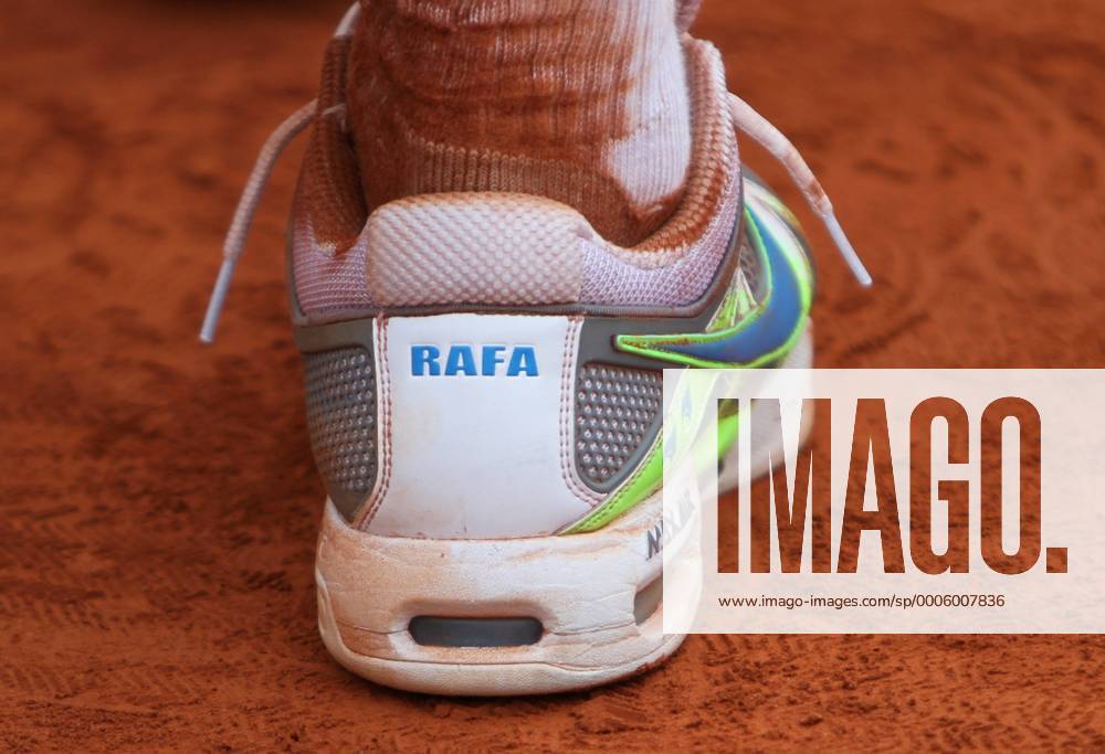 Nike Schuhe von Rafael Nadal (Spanien) PAR20100606745 o0 Rafa Detail Schuh Tennisschuh Tennisschuhe Objekte Equipment