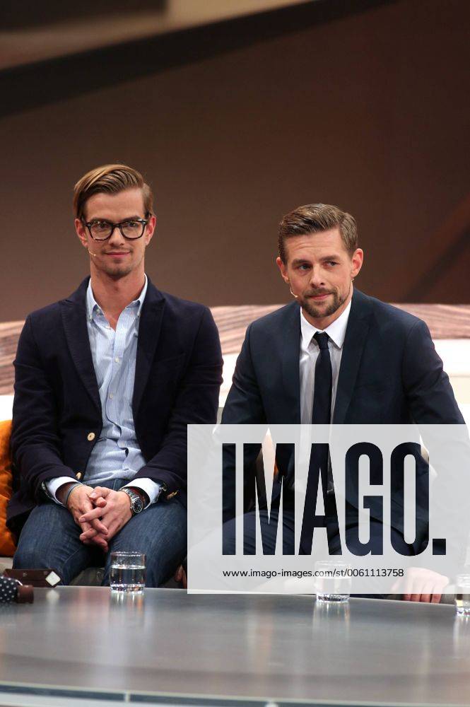 Joko Winterscheidt und Klaas Heufer-Umlauf in der ZDF-Unterhaltungsshow Wetten, dass...? live aus dem ISS-Dome. Düsseldorf, 22.02.2014 Foto:xFuturexImage