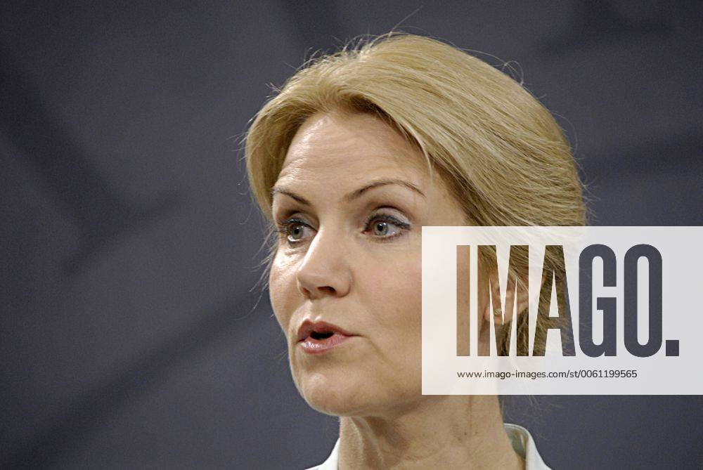 Pressekonferenz von Ministerpräsidentin Helle Thorning-Schmidt in Kopenhagen, Dänemark