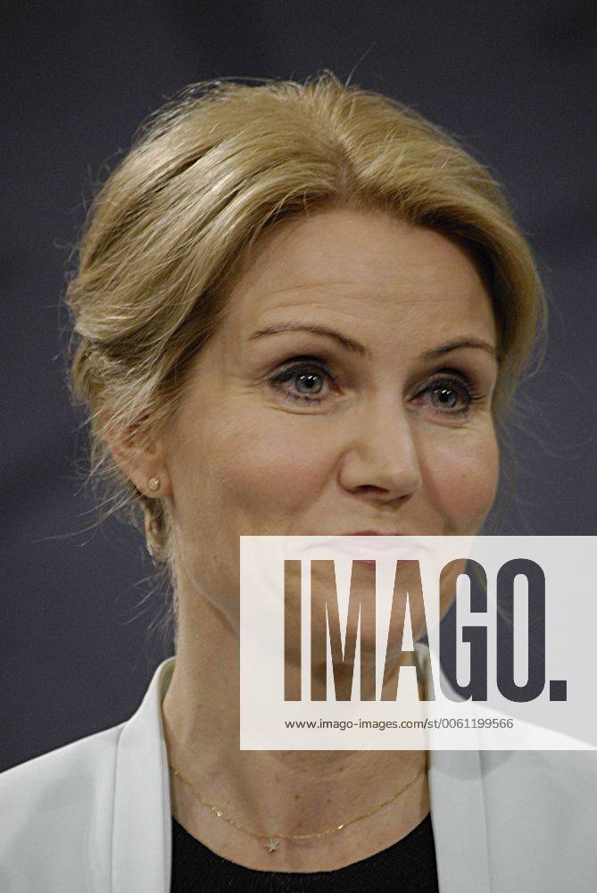 Pressekonferenz von Ministerpräsidentin Helle Thorning-Schmidt in Kopenhagen, Dänemark