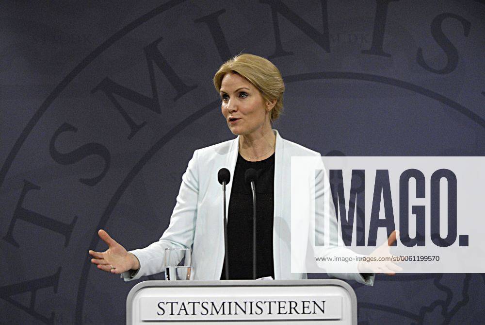Pressekonferenz von Ministerpräsidentin Helle Thorning-Schmidt in Kopenhagen, Dänemark