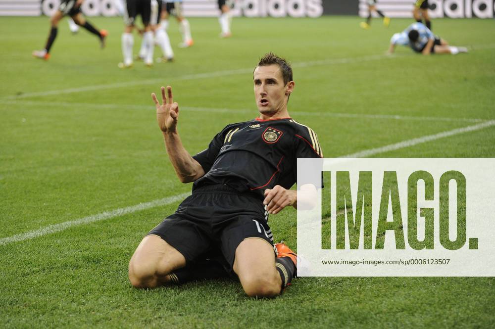 Miroslav KLOSE (GER) ,Jubel nach dem 2-0. - Argentinien (ARG) - Deutschland (GER) - Viertelfinale