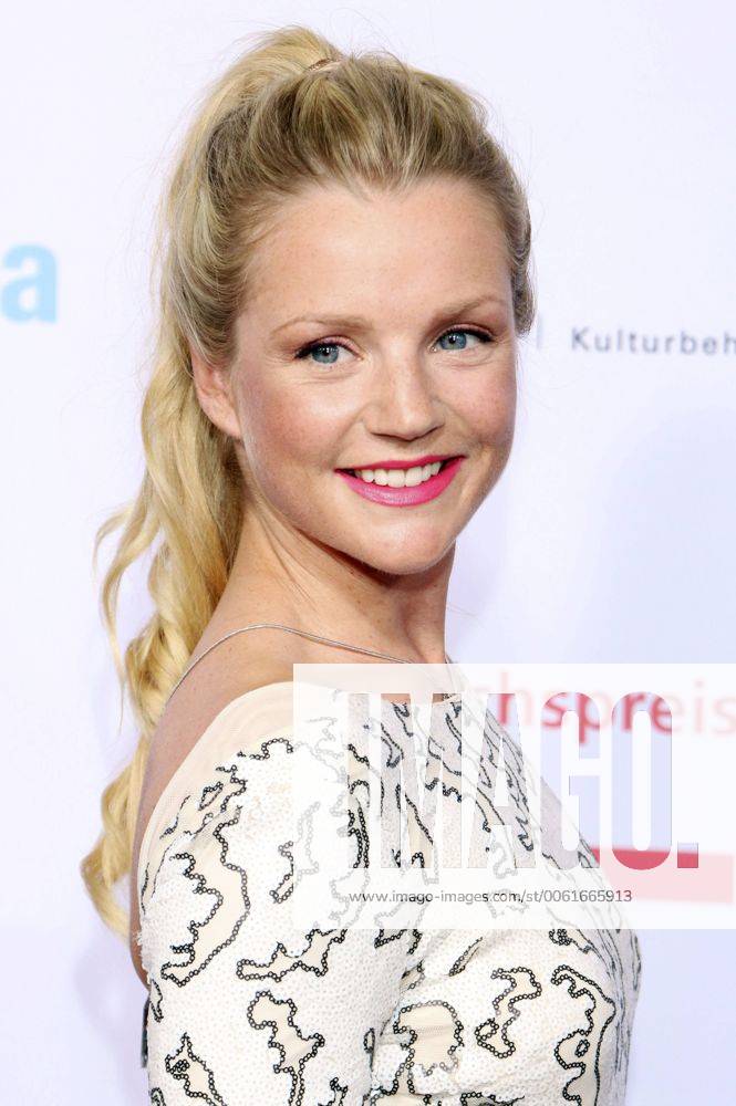 Kim-Sarah Brandts bei der Verleihung des Studio Hamburg Nachwuchspreises 2014 im Thalia Theater. Hamburg