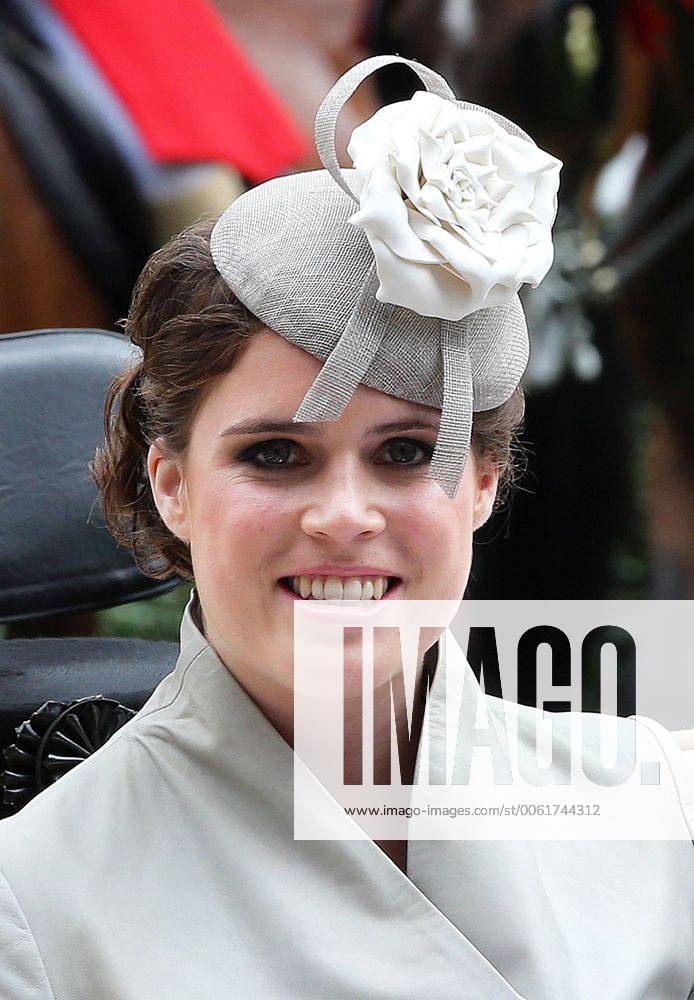 Image licensed to i-Images Picture Agency. 19 06 2014. Ascot, United Kingdom. Princess Eugenie arriving at Ladies Day at Royal Ascot StephenxLockx xi-Images IIM-2487-0044