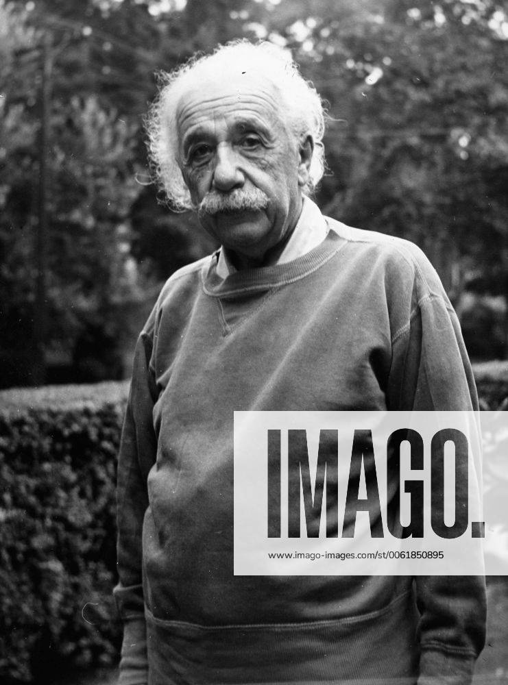 Sep. 15, 1950 - Princeton, NJ, U.S. - Professor ALBERT EINSTEIN outside his home in Princeton. Albert Einstein was a German theoretical physicist regarded as the greatest scientist of the 20th century. He was awarded the 1921 Nobel Prize for Physics. Princeton United States of America - ZUMAk09