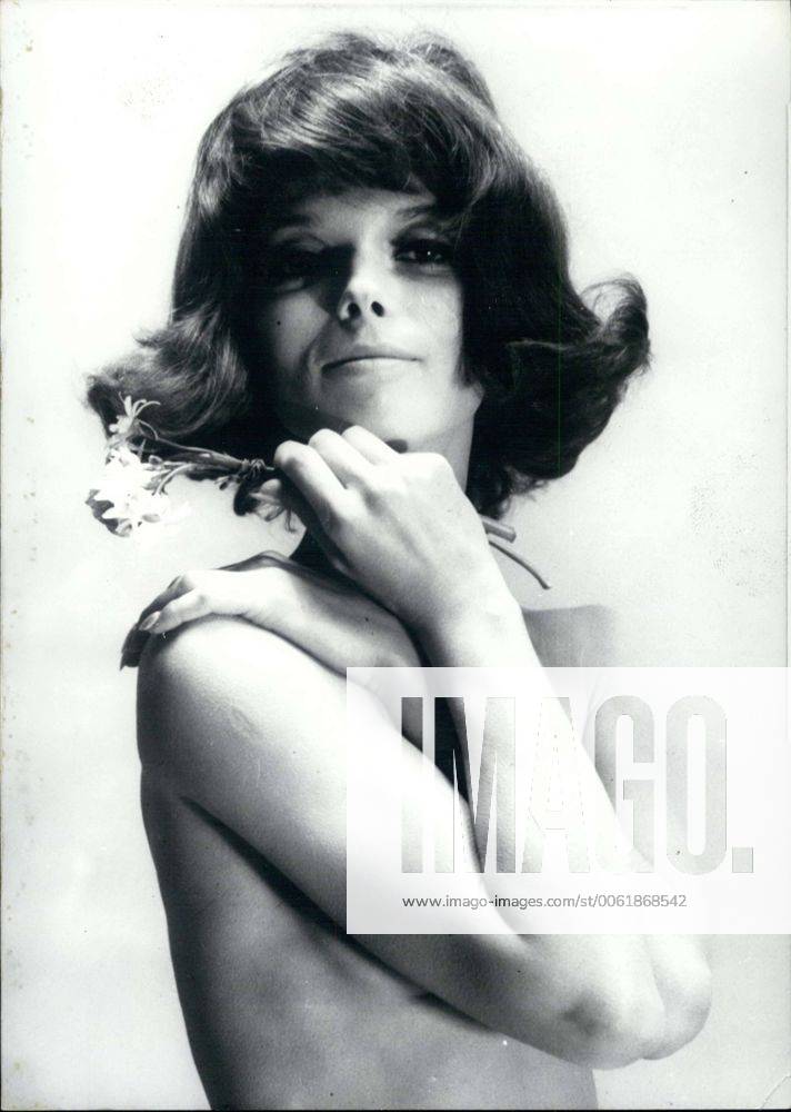 Dec. 21, 1968 - Pictured is German model Heidi Glas. She stayed out of her sister Uschi s acting shadow and pursued a career in modeling. - ZUMAk09