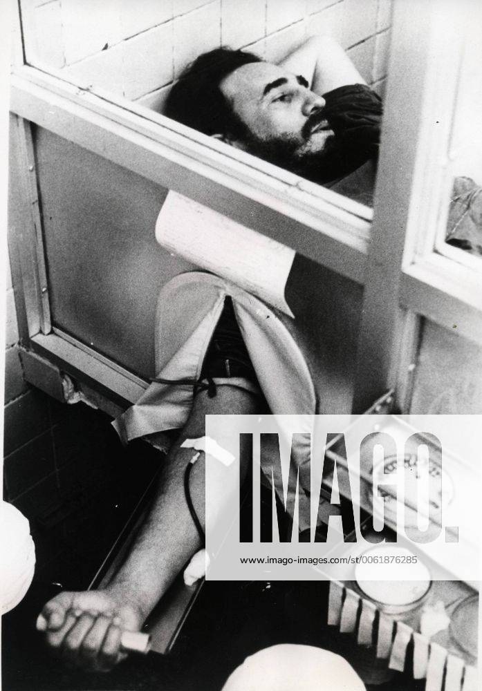 Havana, Cuba - FIDEL ALEJANDRO CASTRO RUIZ (born August 13, 1926) has been the ruler of Cuba since 1959. In the years that followed he oversaw the transformation of Cuba into the first Communist state in the Western Hemisphere. PICTURED: Major Castro giving blood. Havana Cuba - ZUMAk09