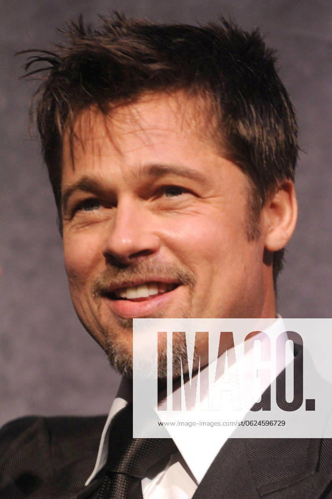 2008 TORONTO INTERNATIONAL FILM FESTIVAL ARRIVING AT THE BURN AFTER READING PREMIER HELD AT THE ROY THOMSON HALL DURING THE 2008 TORONTO INTERNATIONAL FILM FESTIVAL, CANADA. 5 SEPTEMBER 2008. PIC: DENNIS VAN TINE,