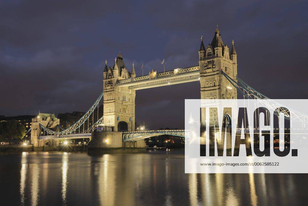 United Kingdom, England, London, View of tower bridge with river thames RUEF000758