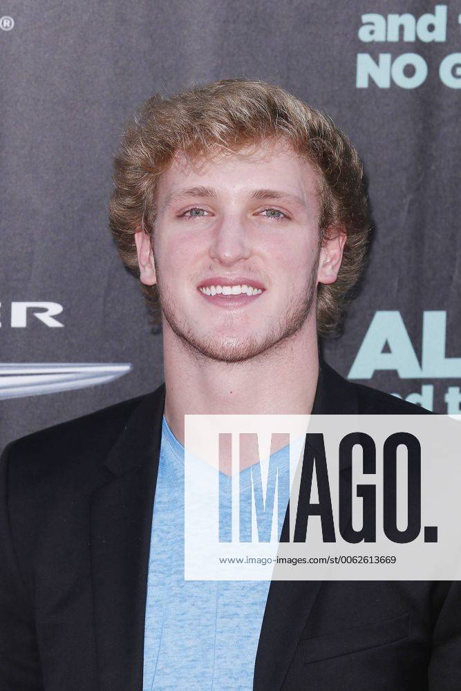 Logan Paul CELEBRITES : Premiere du film de Disney Alexander And The Terrible, Horrible, No Good, Very Bad Day - Hollywood - 06 10 2014 ChrisElise PanoramicUSA