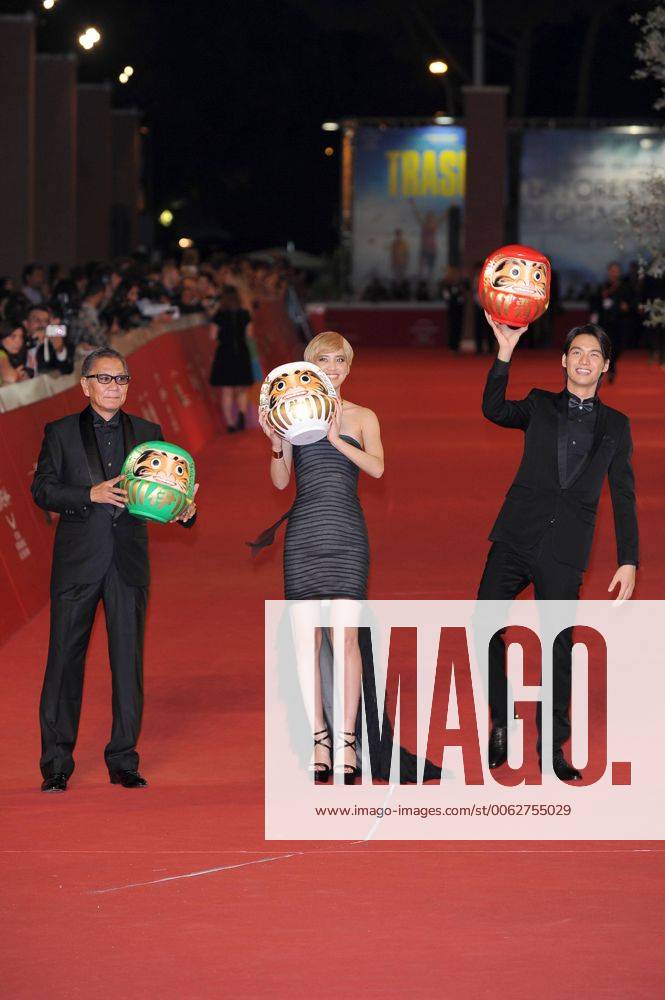 Roma Cinema Fest 2014. Red Carpet for the film Kamisana no iutoori As the Gods will . Pictured: Hirona Yamazaki, Sota Fukushi, Takashi Miike AlbertoxTerenghi