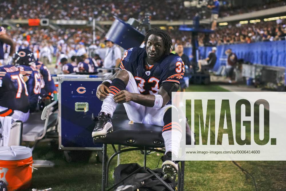 Chicago Bears cornerback Charles Tillman (33) waits on a therapy table for a trainer to attend to him in game action. The Arizona Cardinals defeated the Chicago Bears by the score of 14 - 9 at Soldier Field in Chicago, IL. Icon164082810047