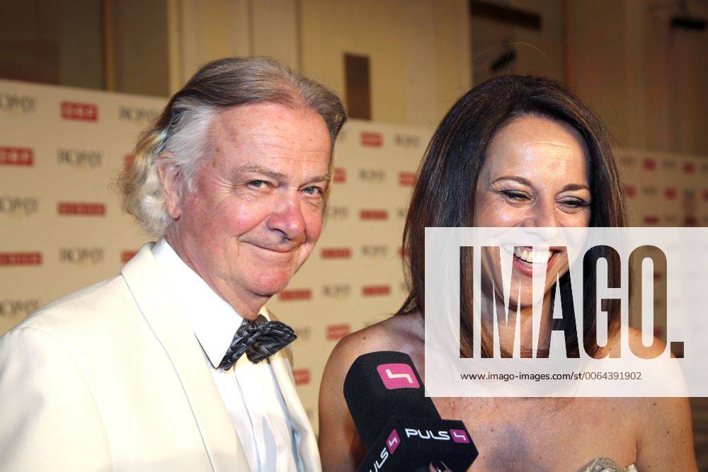 Peter Hofbauer mit Ehefrau Vera Russwurm bei der 26. ROMY Gala 2015 in der Hofburg Wien. Wien, 25.04.2015 Foto:xF.xJ.xMorgenbesserx xFuturexImage
