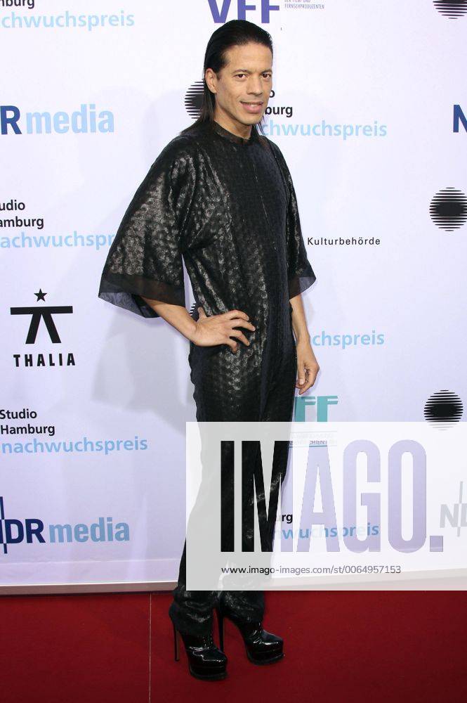 Jorge Gonzalez beim Studio Hamburg Nachwuchspreis 2015 im Thalia Theater. Hamburg, 23.06.2015 Foto:xFuturexImage