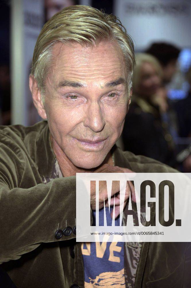 Wolfgang Joop bei einer Autogrammstunde in der Galeria Kaufhof. Berlin, 24.09.2015 Foto:xFredericx xFuturexImage