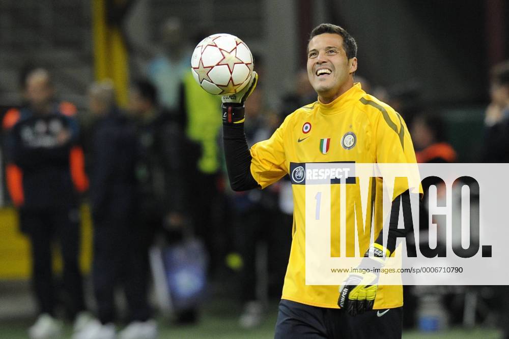 Inter Mailand vs. Tottenham Hotspur - Champions League - Julio Cesar (Inter) -