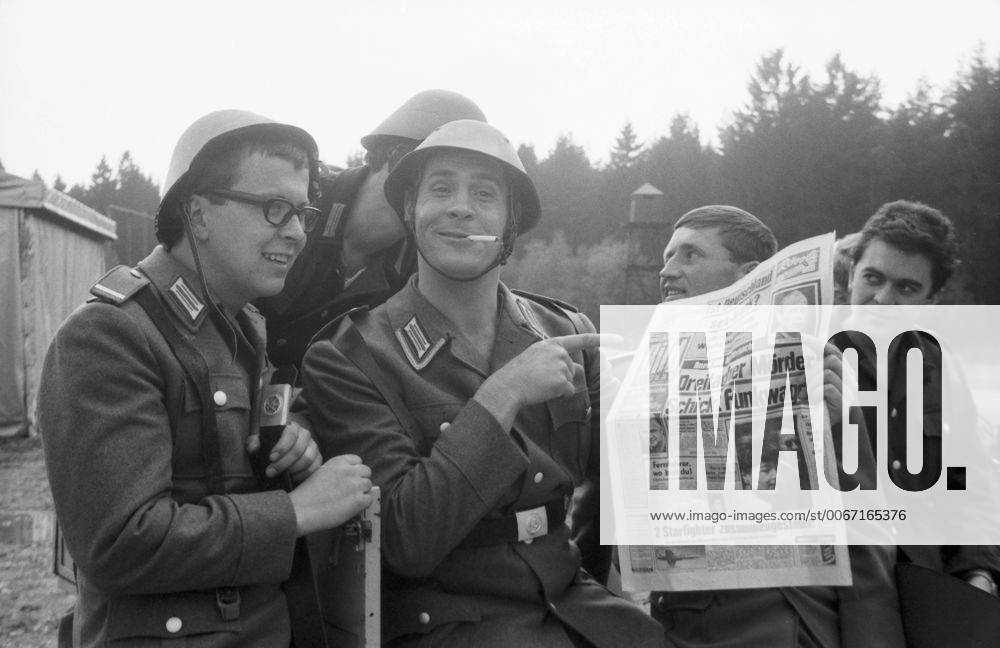Begründung eines Urteils, Fernsehfilm, Deutschland 1966, Regie: Eberhard Itzenplitz, Darsteller: Manfred Spies (mit Bild-Zeitung). 24x36swNeg17