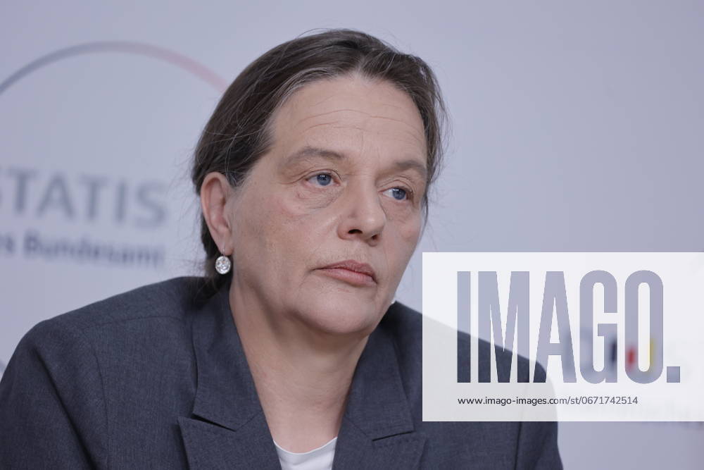 Dr. Ruth Brand, Präsidentin des Statistischen Bundesamtes , Deutschland, Berlin, Bundespressekonferenz, Thema: Statistisches Bundesamt, Zensus 2022: Start der Veröffentlichung der Ergebnisse
