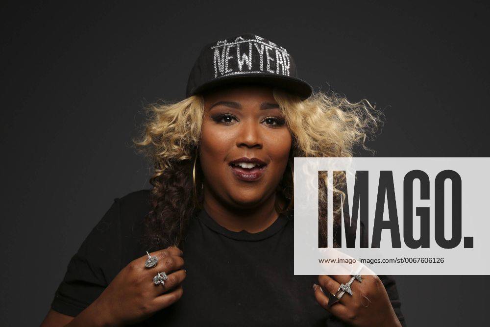 Dec. 10, 2013 - Minneapolis, MN, U.S. - The singer Lizzo was all ready for New Year s Eve when photographed in the studio Tuesday afternoon, December 10, 2013. JEFF WHEELER Ã¢â‚¬¢ jeff.wheeler@startribune.com - ZUMAm42